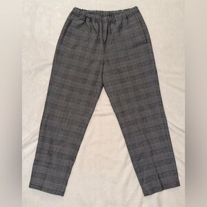 Aritzia The Group by Babaton grey pants